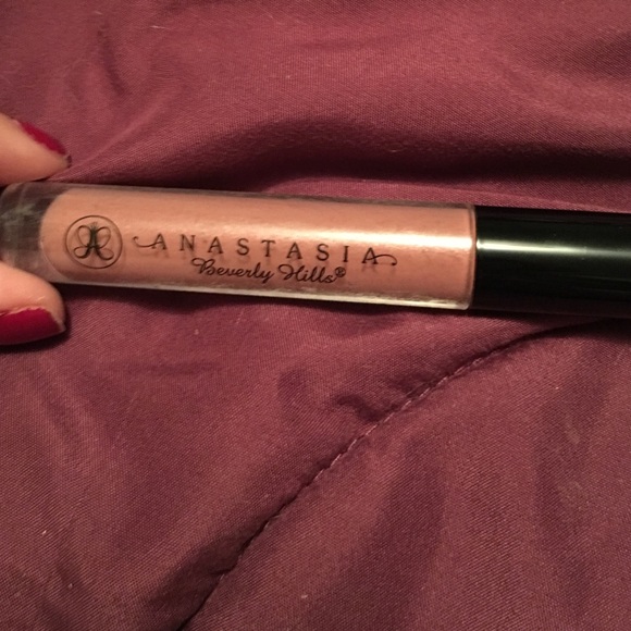 ABH Lip Gloss in Vintage