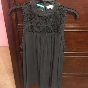 Black Taylor & Sage Sleeveless Shirt