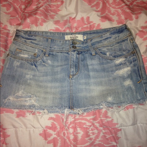 🎉SALE!🎉Abercrombie and Fitch jean skirt