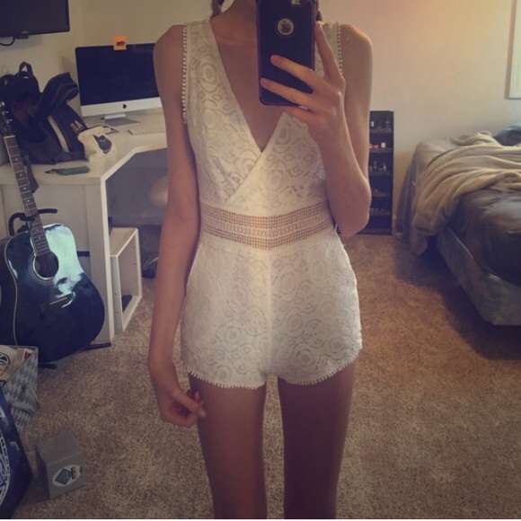 White Lace Kendall and Kylie Romper