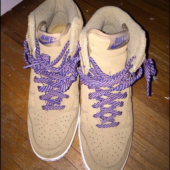 Nike sky platform sneakers