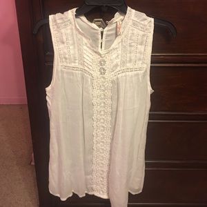 White Sleeveless Red Camel Blouse