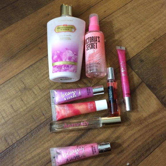 Victoria's Secret beauty bundle