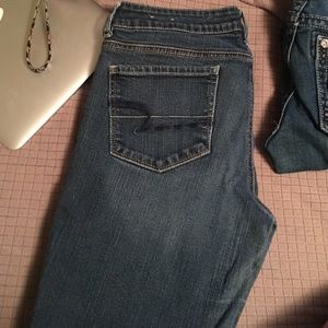 American Eagle petite jeans