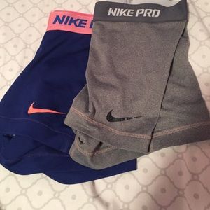 2 worn Nike pro