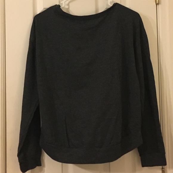 Minnie Mouse SWEATER - Picture 2 of 2