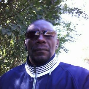 Meet your Posher, Derrick