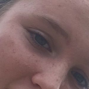 Meet your Posher, Mallory