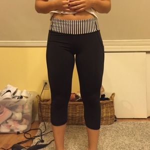 Size 6 Lululemon crops