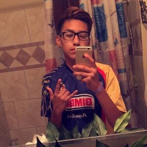 Meet your Posher, Jesus