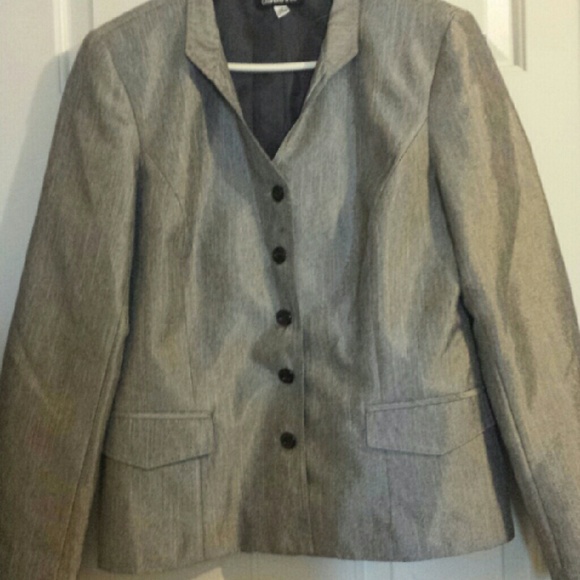 Gray pant suit