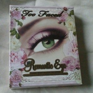Too Faced Romantic Eyeshadow Palette