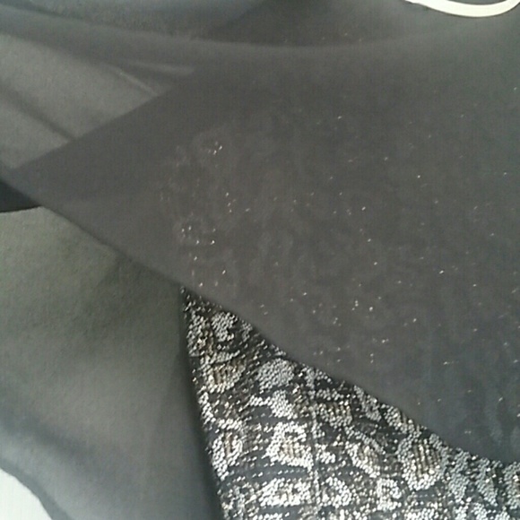 Dress - Picture 3 of 4
