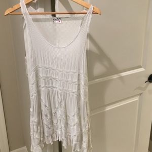 Sleeveless top