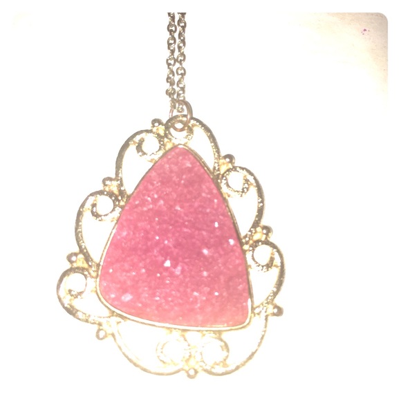 Hot pink pendant long necklace