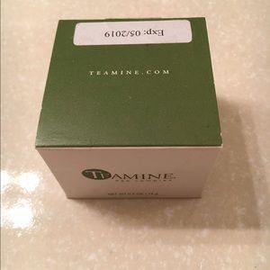 Revision Teamine Eye Complex