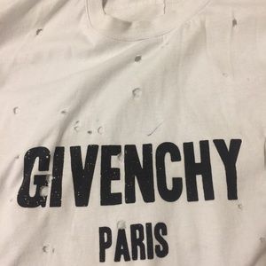 Additional pictures of givenchy logo shirt