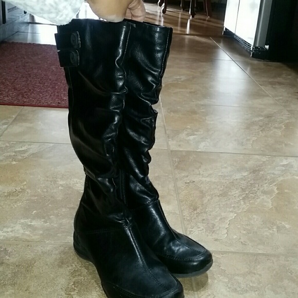 Hush puppy boots