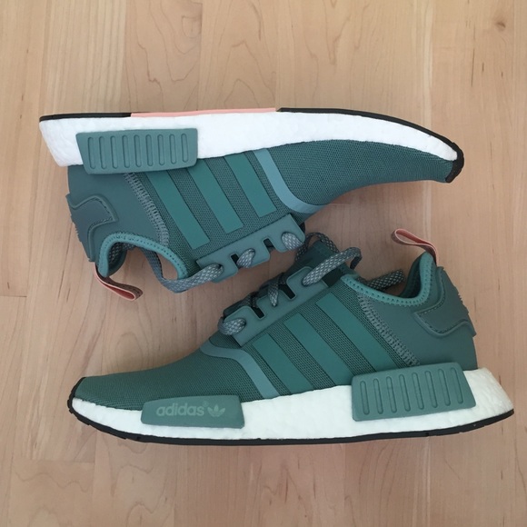 Adidas Shoes - Adidas NMD R1