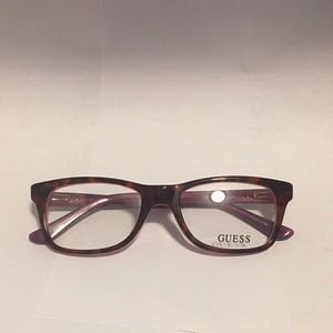 GUESS Eyeglasses GU2518