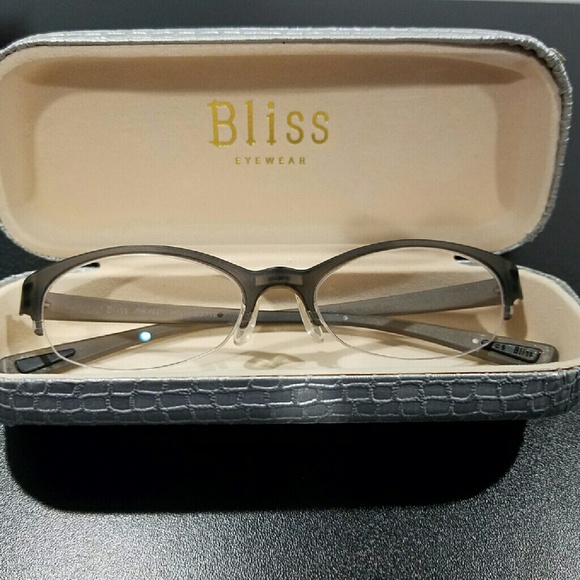 Eye glasses