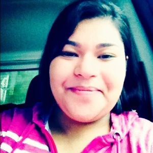 Meet your Posher, Nadeen