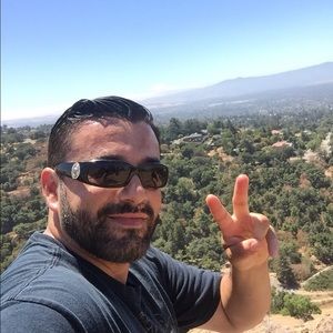 Meet your Posher, Fidel