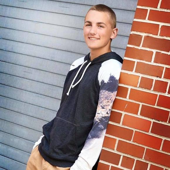 Meet your Posher, Cody - Picture 1 of 1