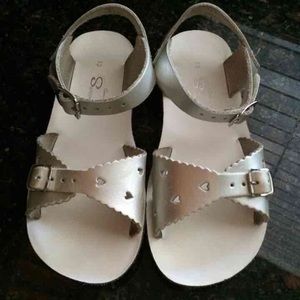 Saltwater sandals