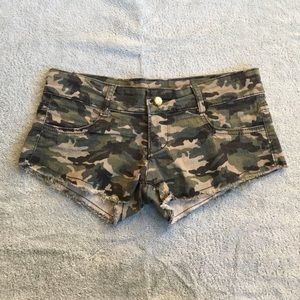 Camouflage booty shorts