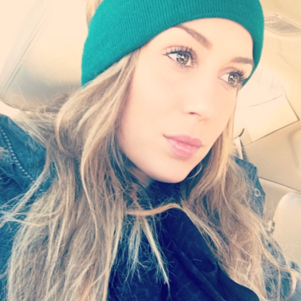 Meet your Posher, Tay