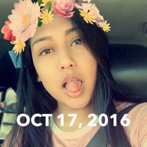 Meet your Posher, Johana