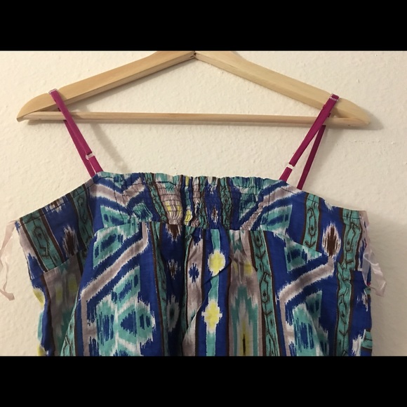 Sold-Colorful top - Picture 2 of 3