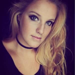 Meet your Posher, Caitlyn