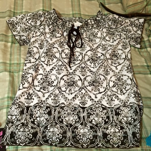 Brown Lacey Tie Front Detailed Design Blouse - Picture 1 of 4