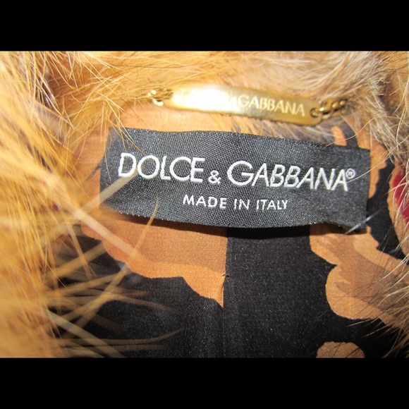 SOLD! Dolce and Gabbana Alpaca and Fox Fur Coat - Picture 4 of 4