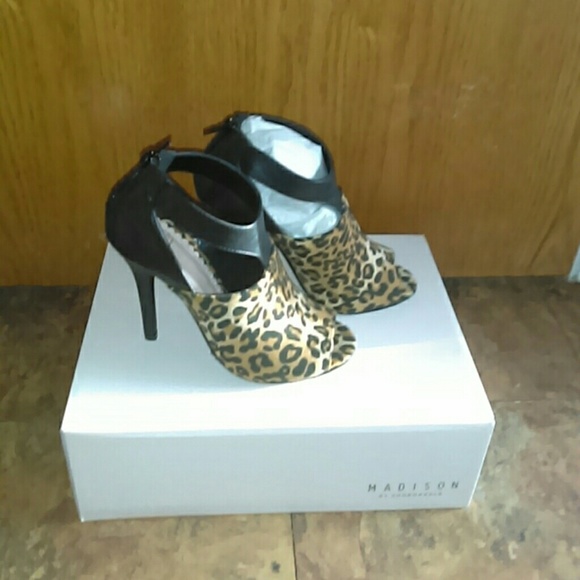 Sexy  leopard print heels