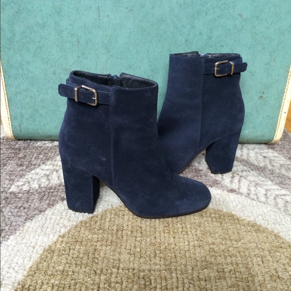 navy ankle boots size 6