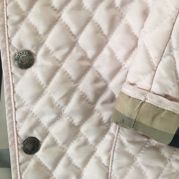 Burberry Girls Check Detail Diamond Quilted Jacket - Picture 4 of 4