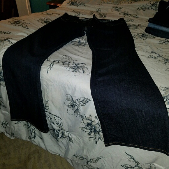 SALE Gap Curvy 31R