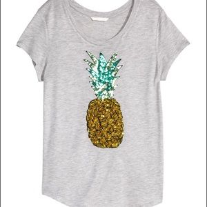 Cute H&M sparkle pineapple shirt