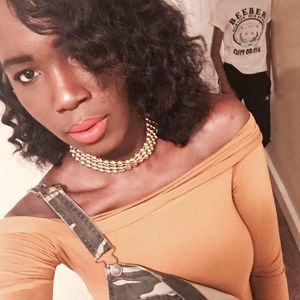 Meet your Posher, Brandi