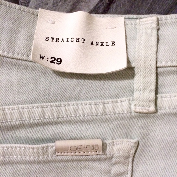 ✨SALE✨ Joe's Jeans Straight Ankle • light blue