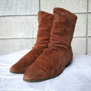 Bootalinos Fawn Suede Flat Ankle Boots