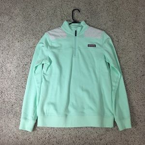 vineyard vines pull over. ON HOLD.