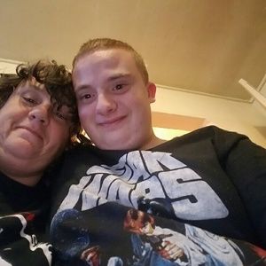 Meet your Posher, Lynne