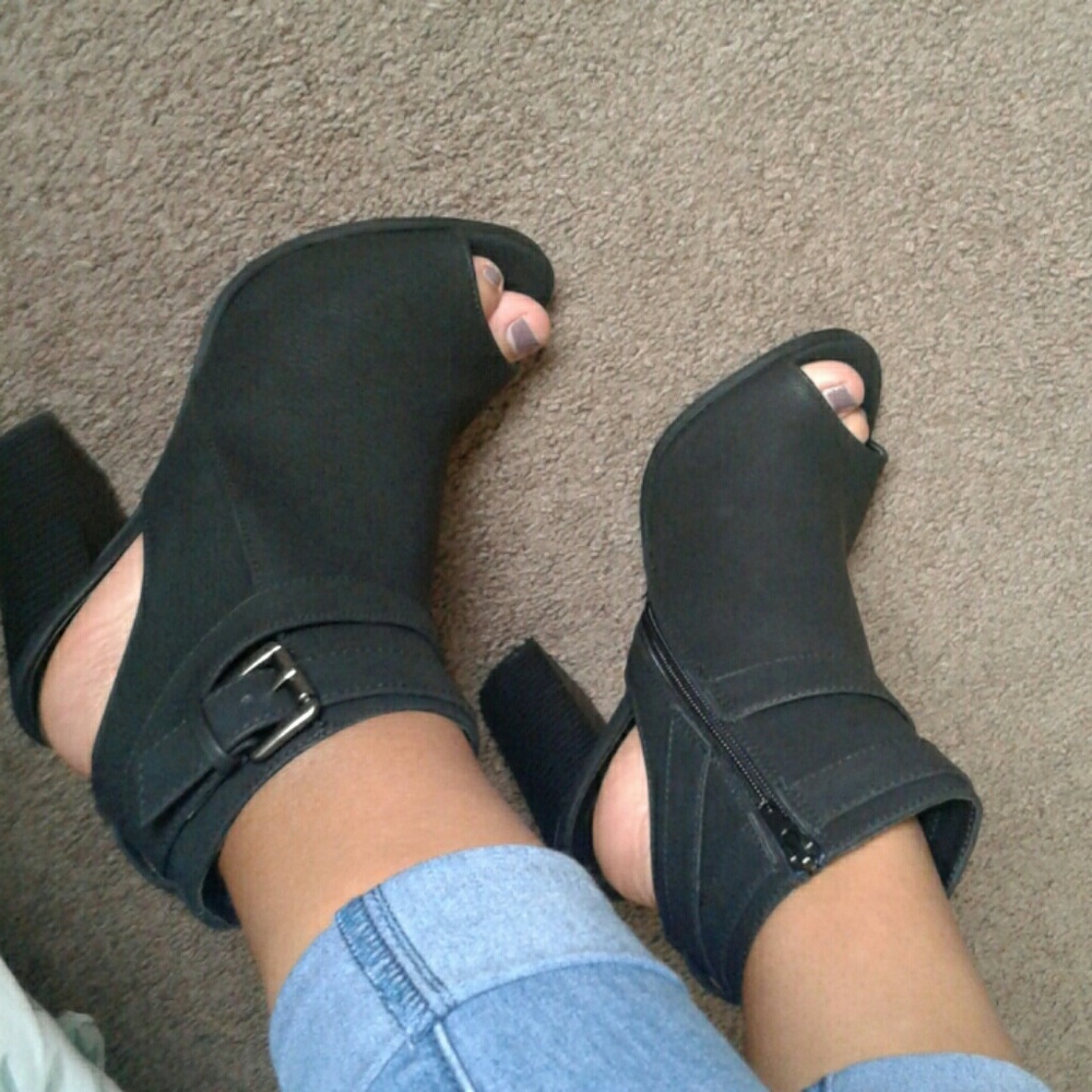 Charlotte Rusee heels - Picture 6 of 6
