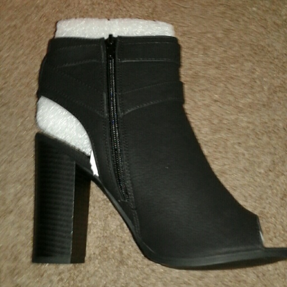 Charlotte Rusee heels - Picture 2 of 6