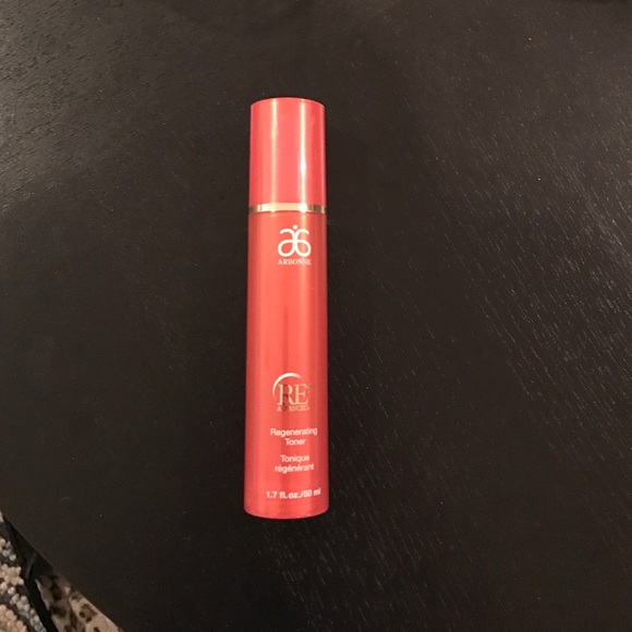 Arbonne Regenerating Toner