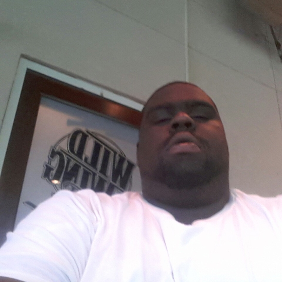 Meet your Posher, Kenneth - Picture 1 of 1